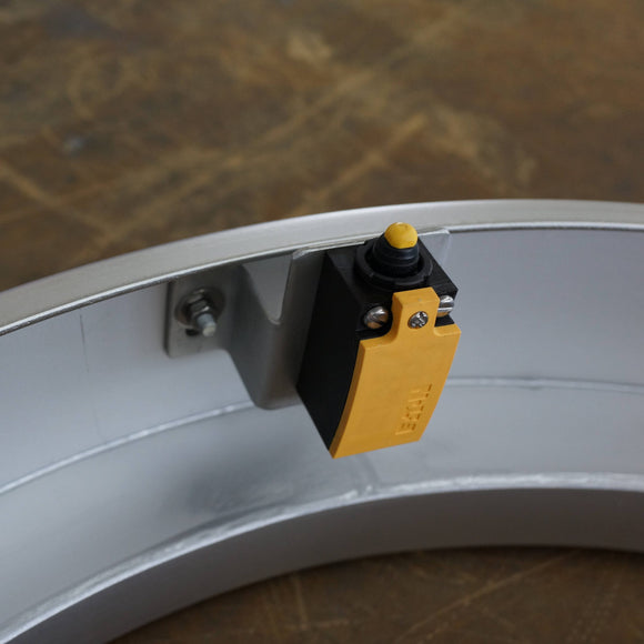 Zutrittsüberwachung für Brunnendeckel (Endschalter)